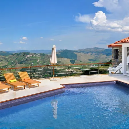 Sleeps 6 Pool Air Con Wifi *