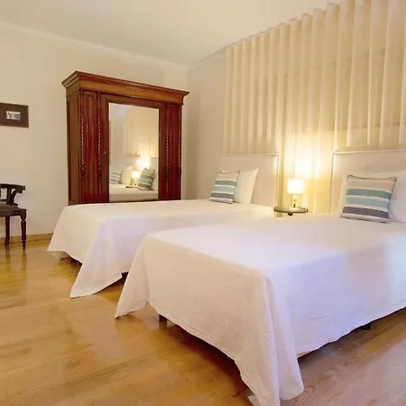 Sleeps 6 Pool Air Con Wifi *